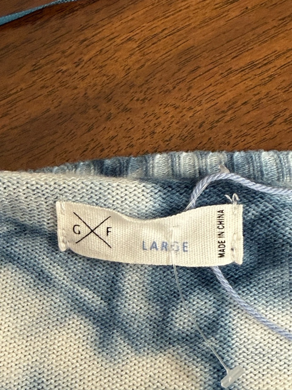 NWT GF Collection Tie Dye Sweater Large Blue White Varsity Lightweight Knit Top - Picture 6 of 9